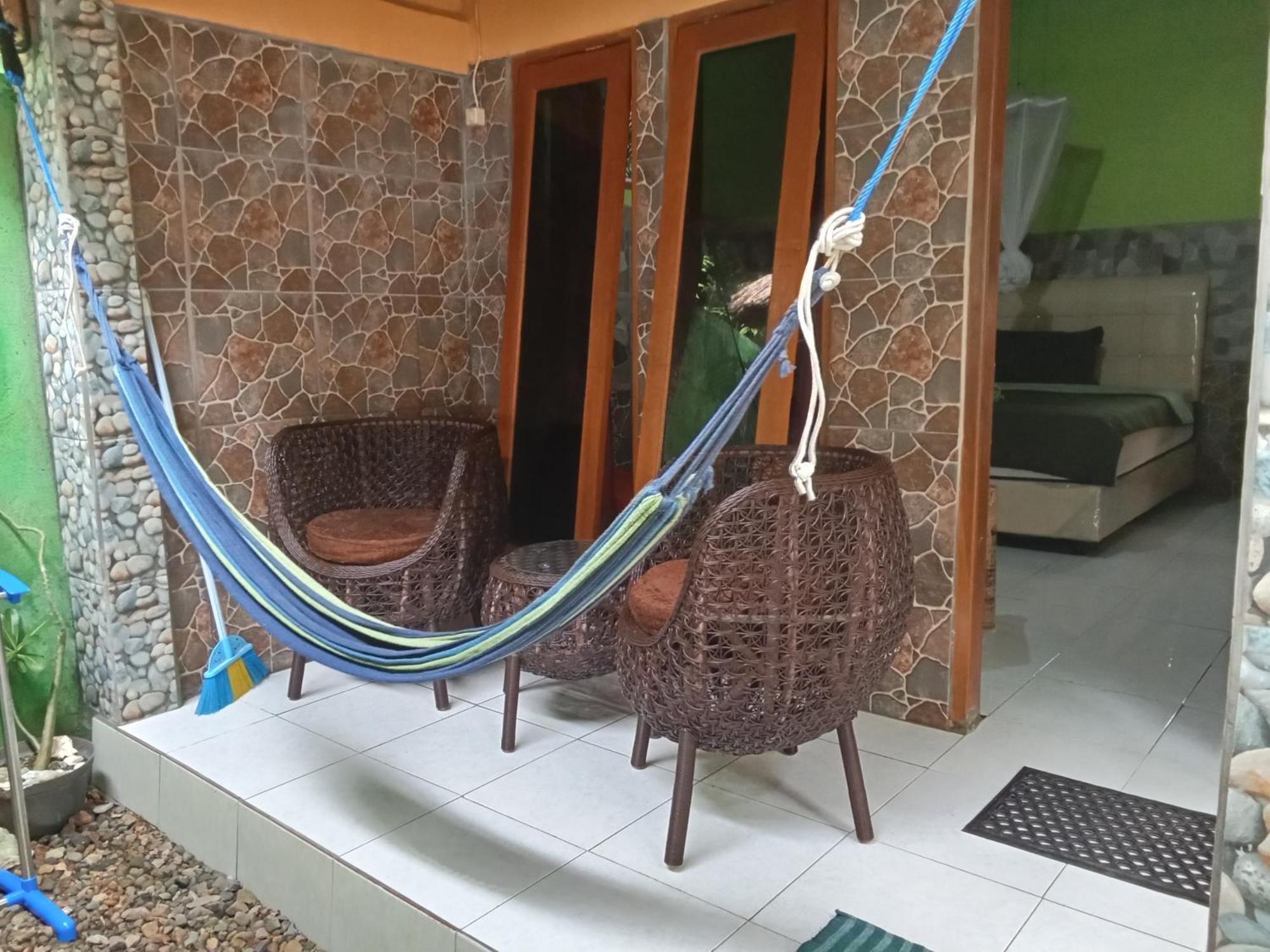 סקוטונג Pelangi Homestay Bungalow Gili Gede חדר תמונה